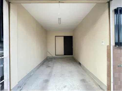 Slide 4