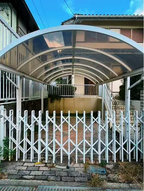 Slide 0