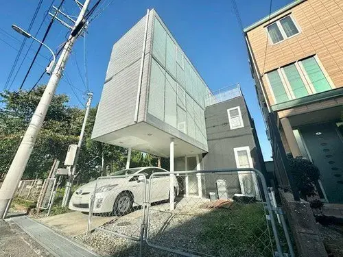 Slide 0
