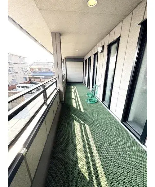 Slide 4