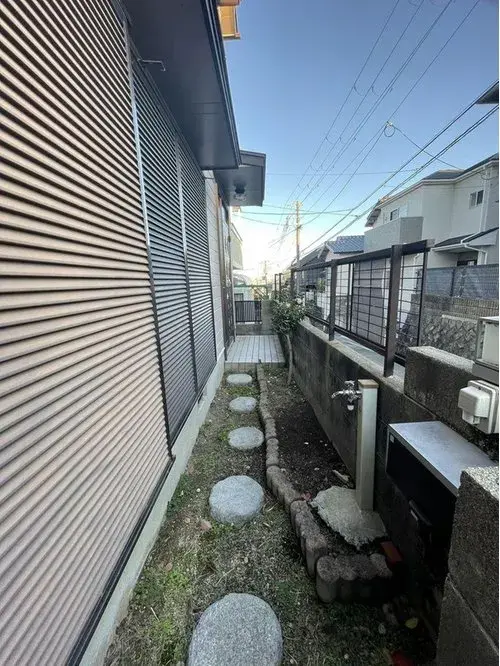 Slide 4