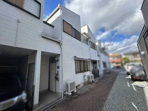 Slide 4