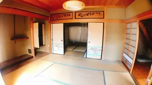Slide 4