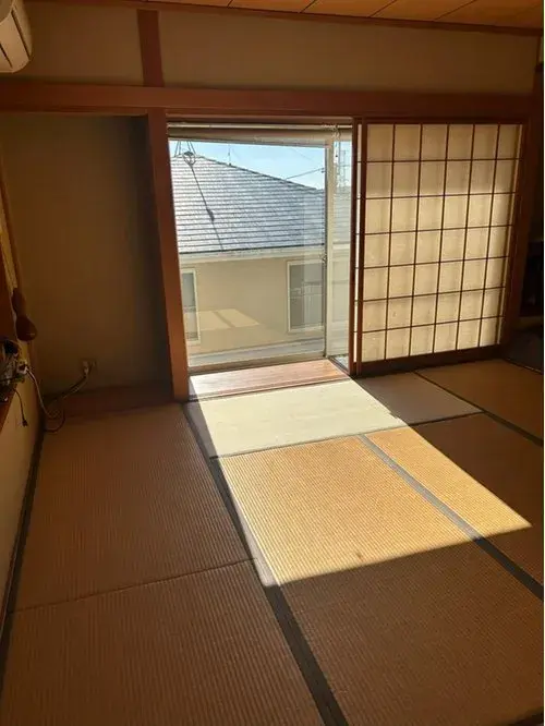 Slide 4