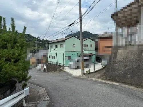 Slide 4