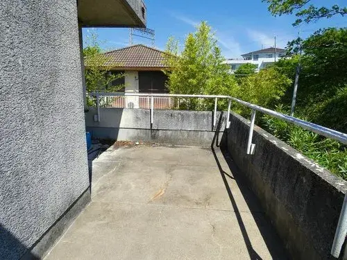 Slide 3