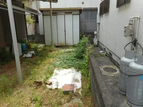 Slide 4