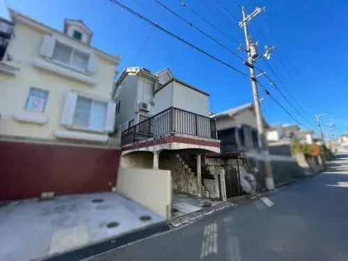 Slide 4