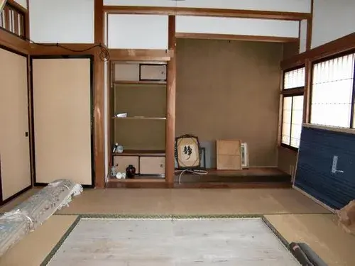 Slide 4