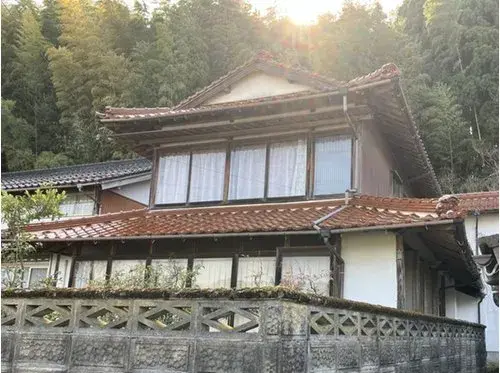 Slide 1