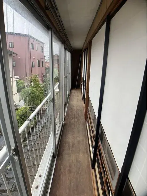 Slide 4