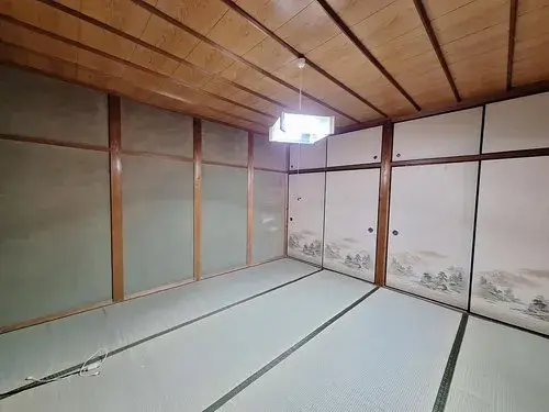 Slide 4