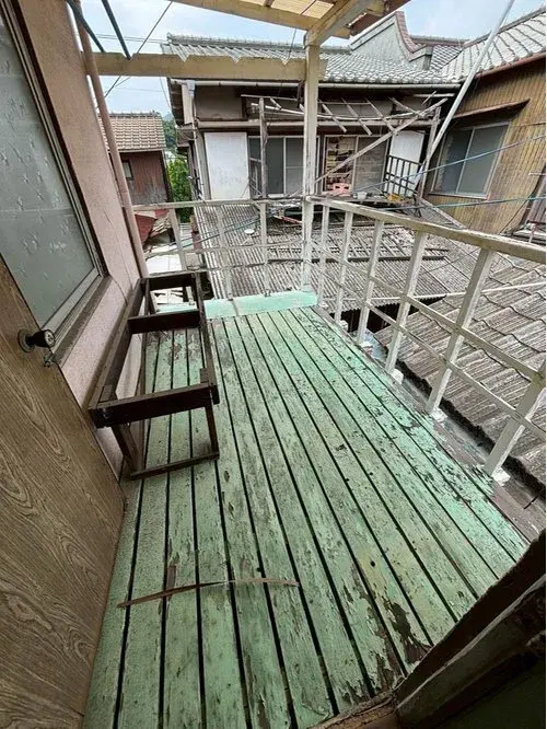 Slide 3