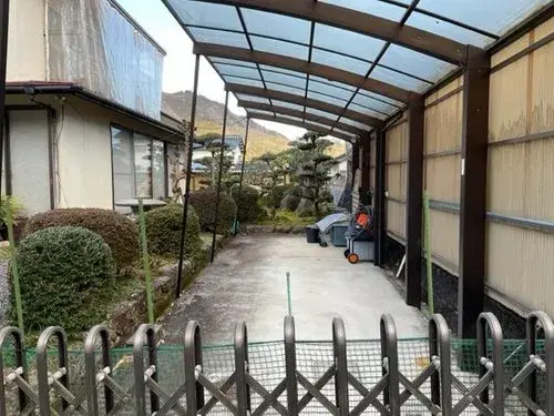 Slide 3