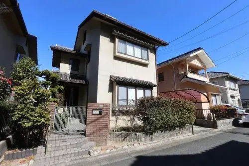 Slide 4