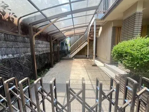 Slide 4
