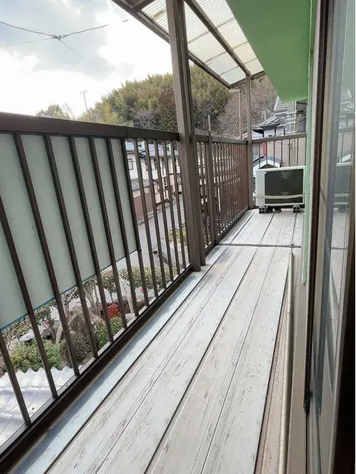Slide 0