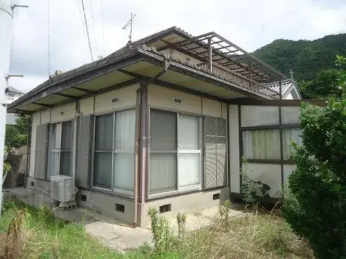 Slide 9
