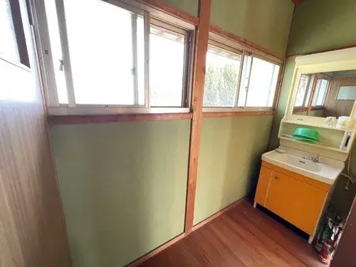 Slide 9