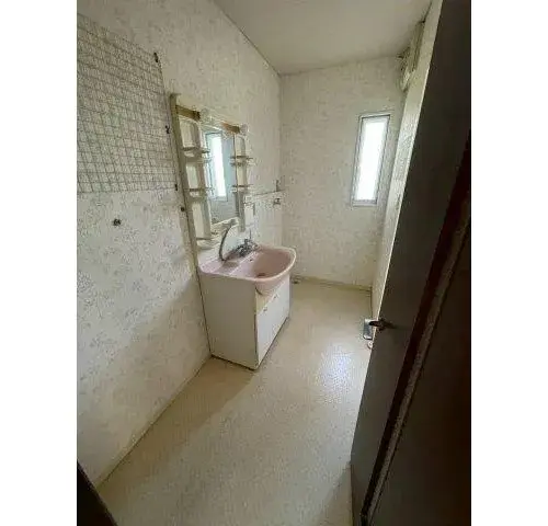 Slide 9