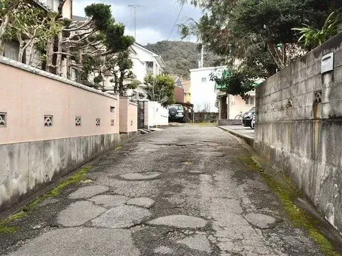 Slide 4