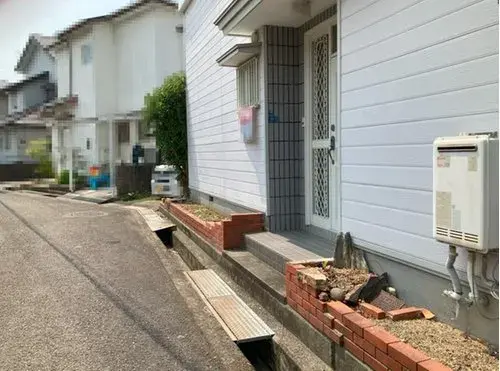 Slide 3
