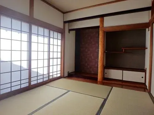 Slide 4