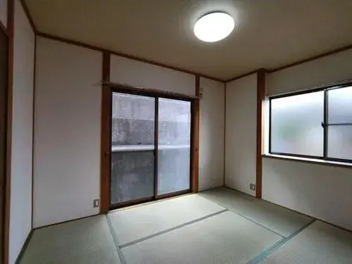 Slide 4