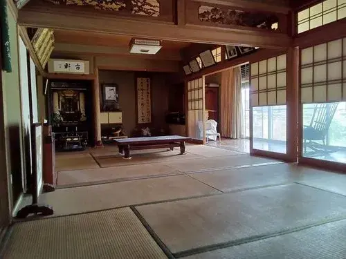 Slide 4