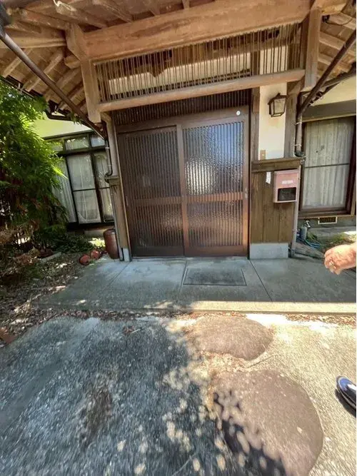 Slide 0