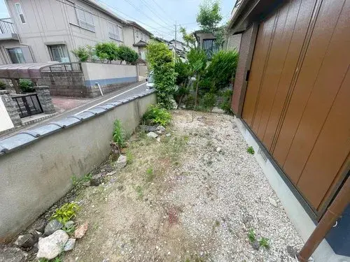 Slide 4