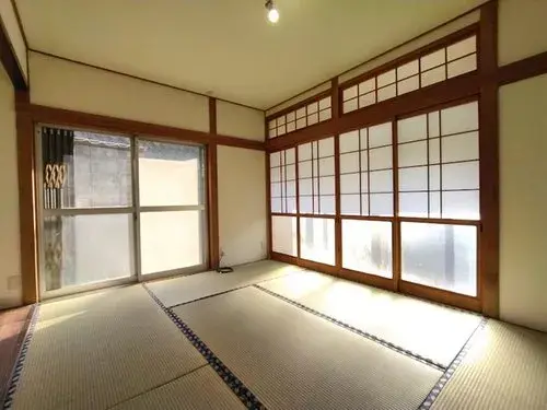 Slide 4