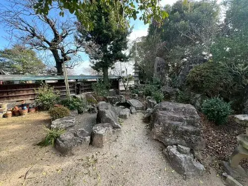 Slide 16
