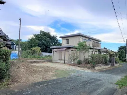 Slide 4