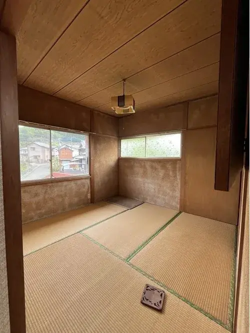 Slide 10