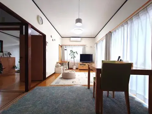 Slide 4