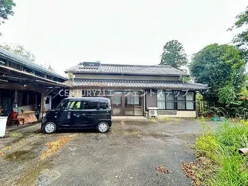 Akiya in Saito