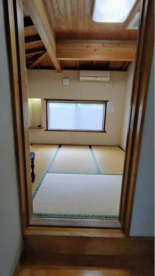 Slide 4