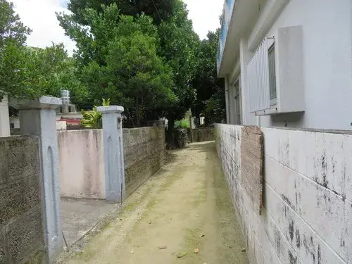 Slide 4