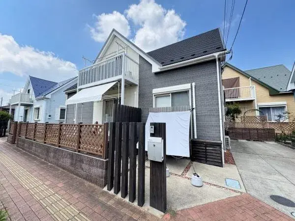 Slide 4