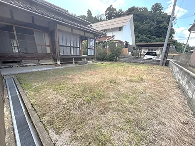 Slide 3