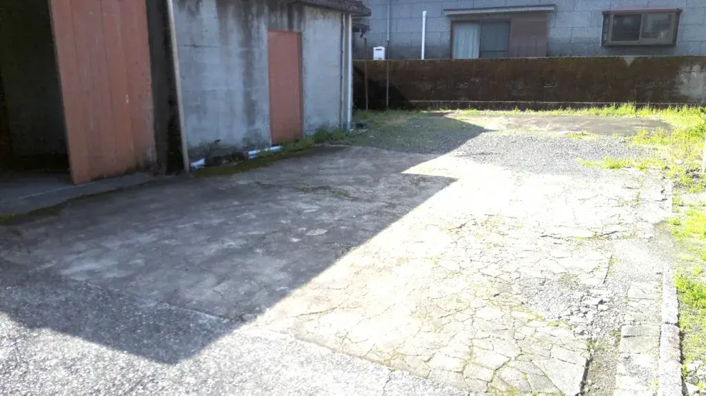 Slide 4