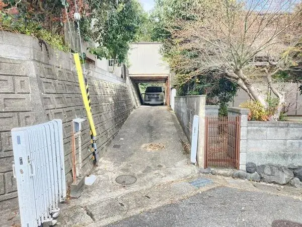 Slide 4