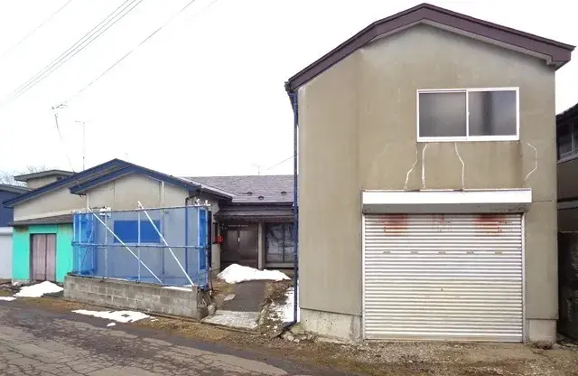 Slide 0