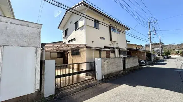 Slide 4