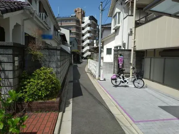Slide 4