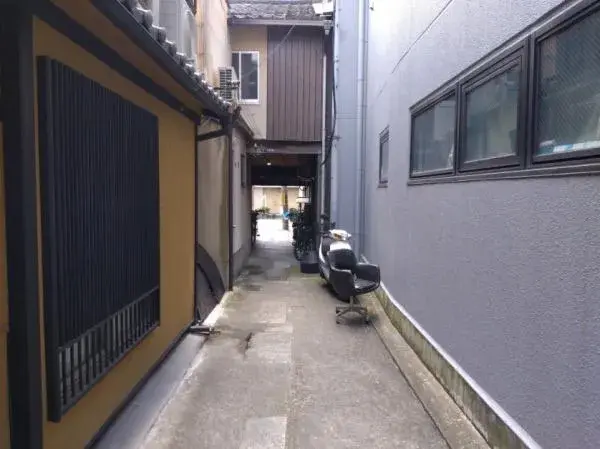 Slide 4
