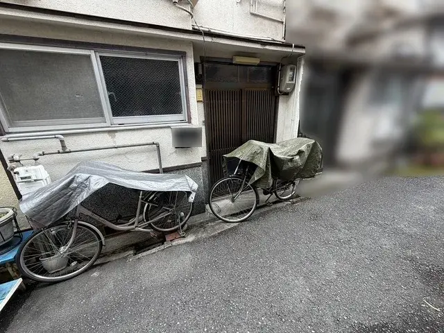 Slide 4