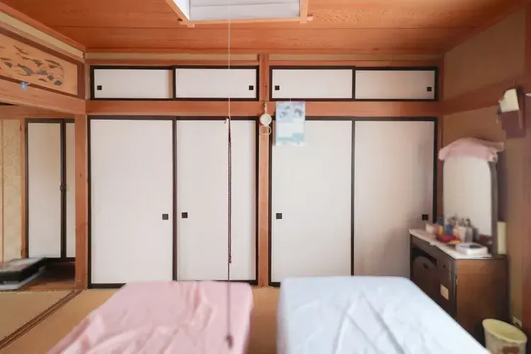 Slide 9