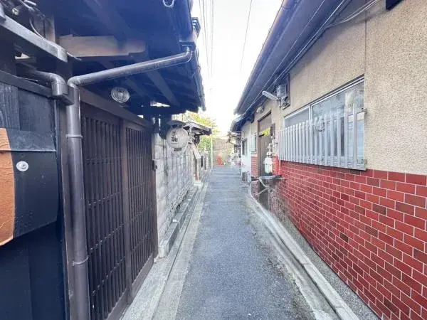 Slide 4